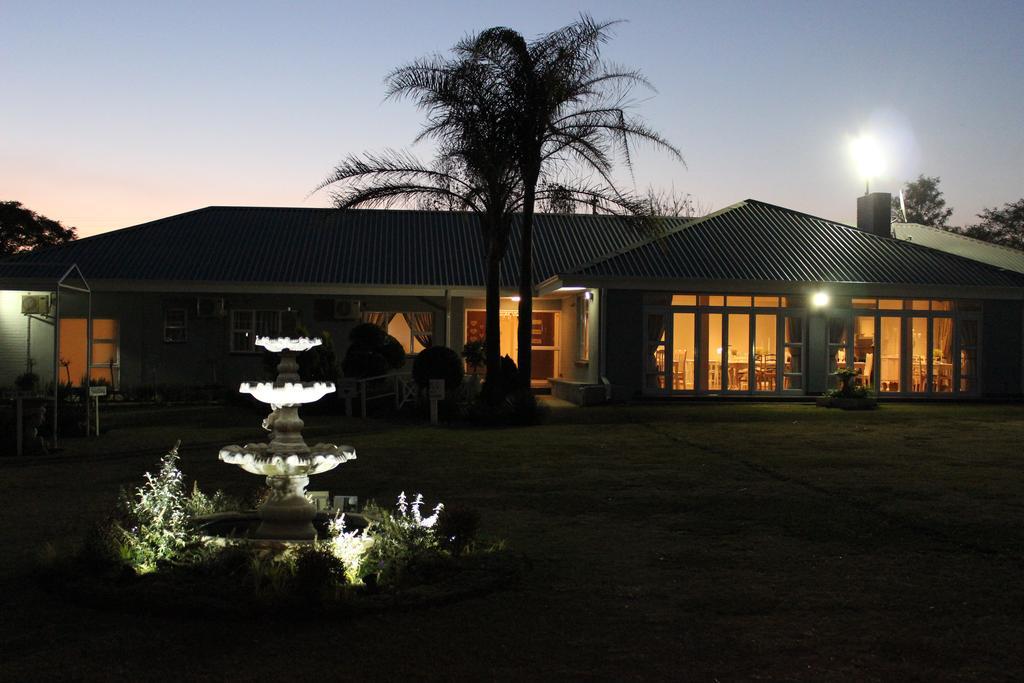 Nauntons Guest House & Wedding Venue ليديسميث المظهر الخارجي الصورة