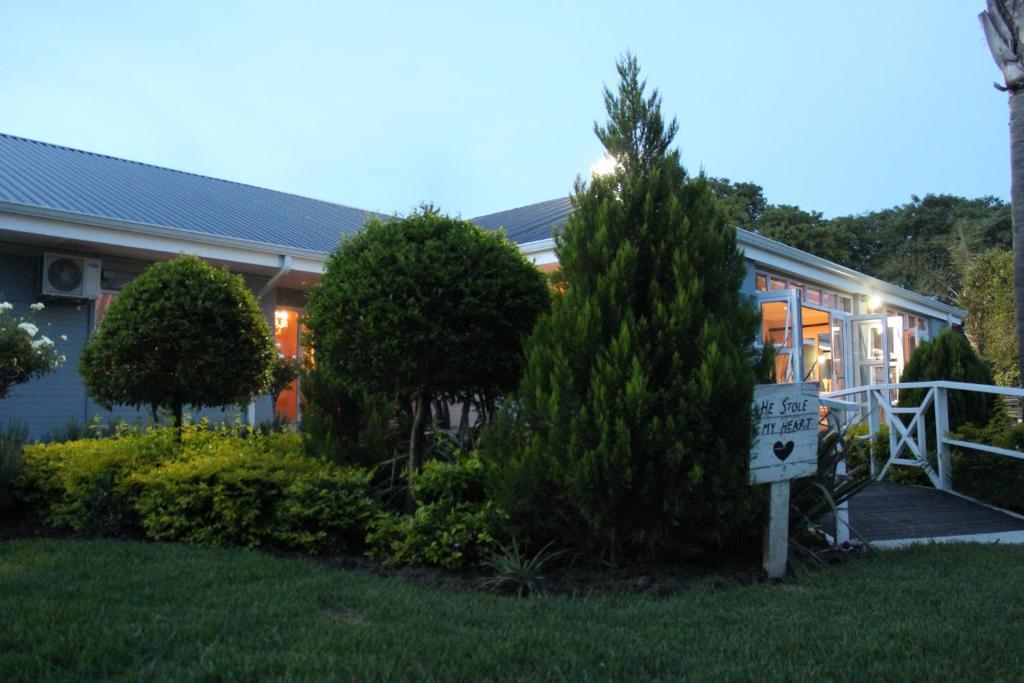 Nauntons Guest House & Wedding Venue ليديسميث المظهر الخارجي الصورة