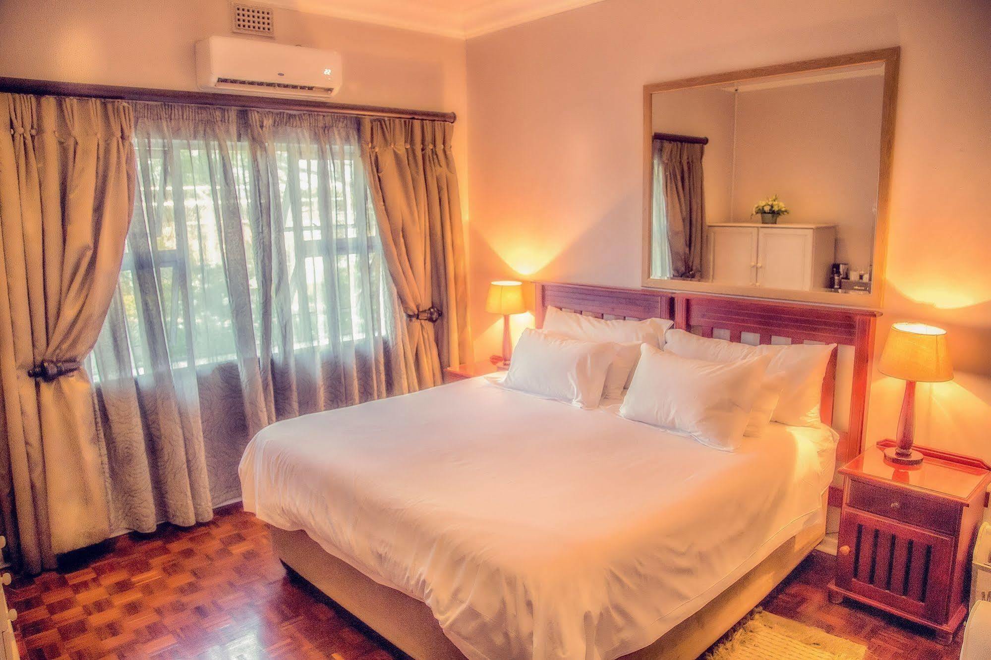 Nauntons Guest House & Wedding Venue ليديسميث المظهر الخارجي الصورة