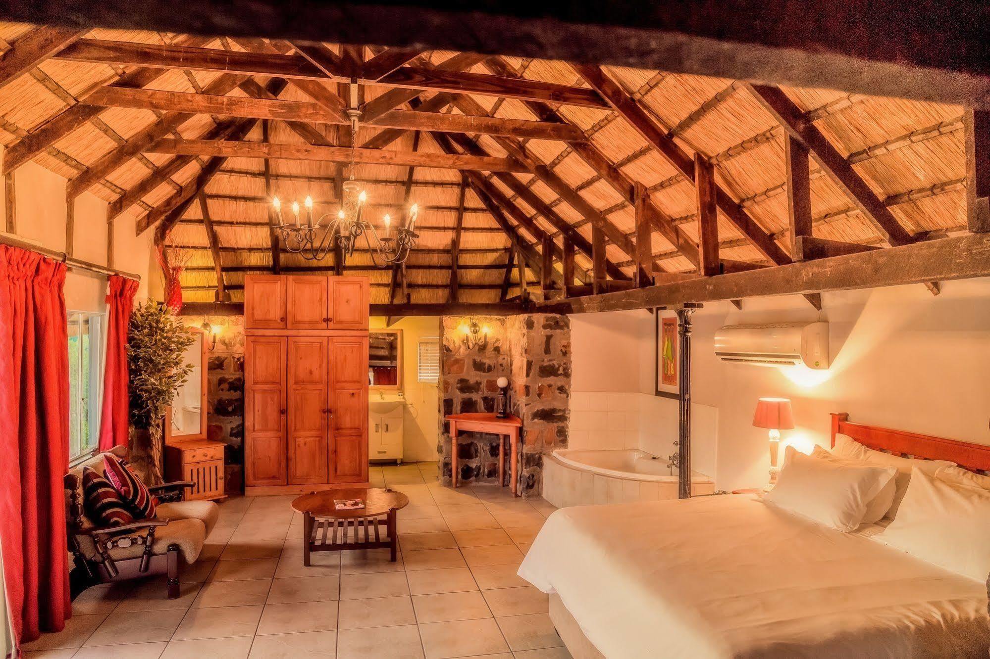 Nauntons Guest House & Wedding Venue ليديسميث المظهر الخارجي الصورة